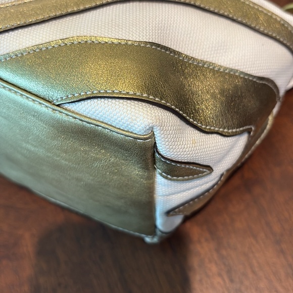 Coach 478  RARE  Mini zebra stripe bag canvas white/leather gold metallic NWT - Picture 10 of 15